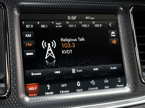 Used 2019 Dodge Challenger SRT Hellcat Redeye image 21