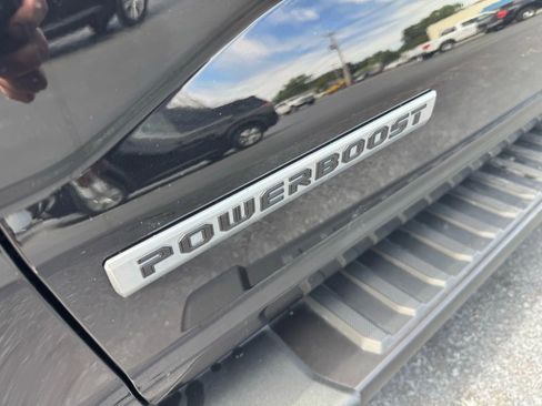 Used 2022 Ford F150 XLT w/ Equipment Group 302A High image 18