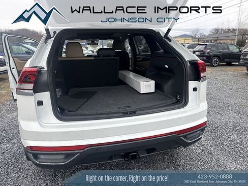 New 2026 Volkswagen Atlas Cross Sport SE AWD/4WD image 44