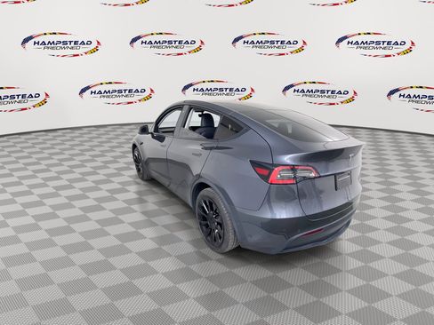 Used 2021 Tesla Model Y Long Range image 6