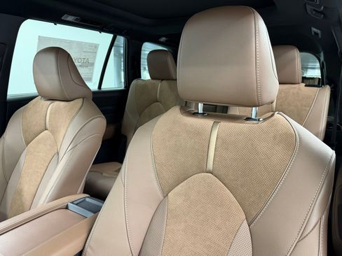 New 2026 Toyota Grand Highlander AWD Hybrid image 20