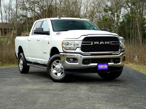 Used 2022 RAM 2500 Big Horn w/ Cold Weather Group image 1