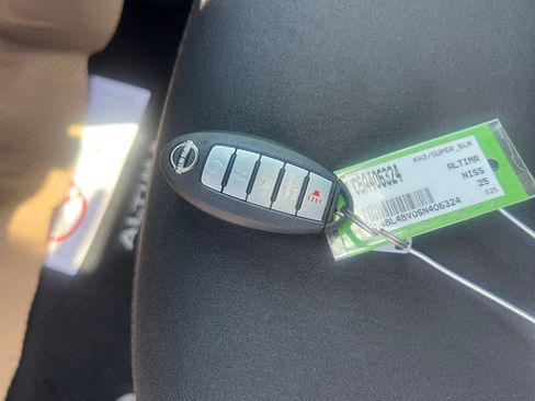 New 2025 Nissan Altima 2.5 S image 28