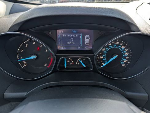 Used 2013 Ford Escape S image 21