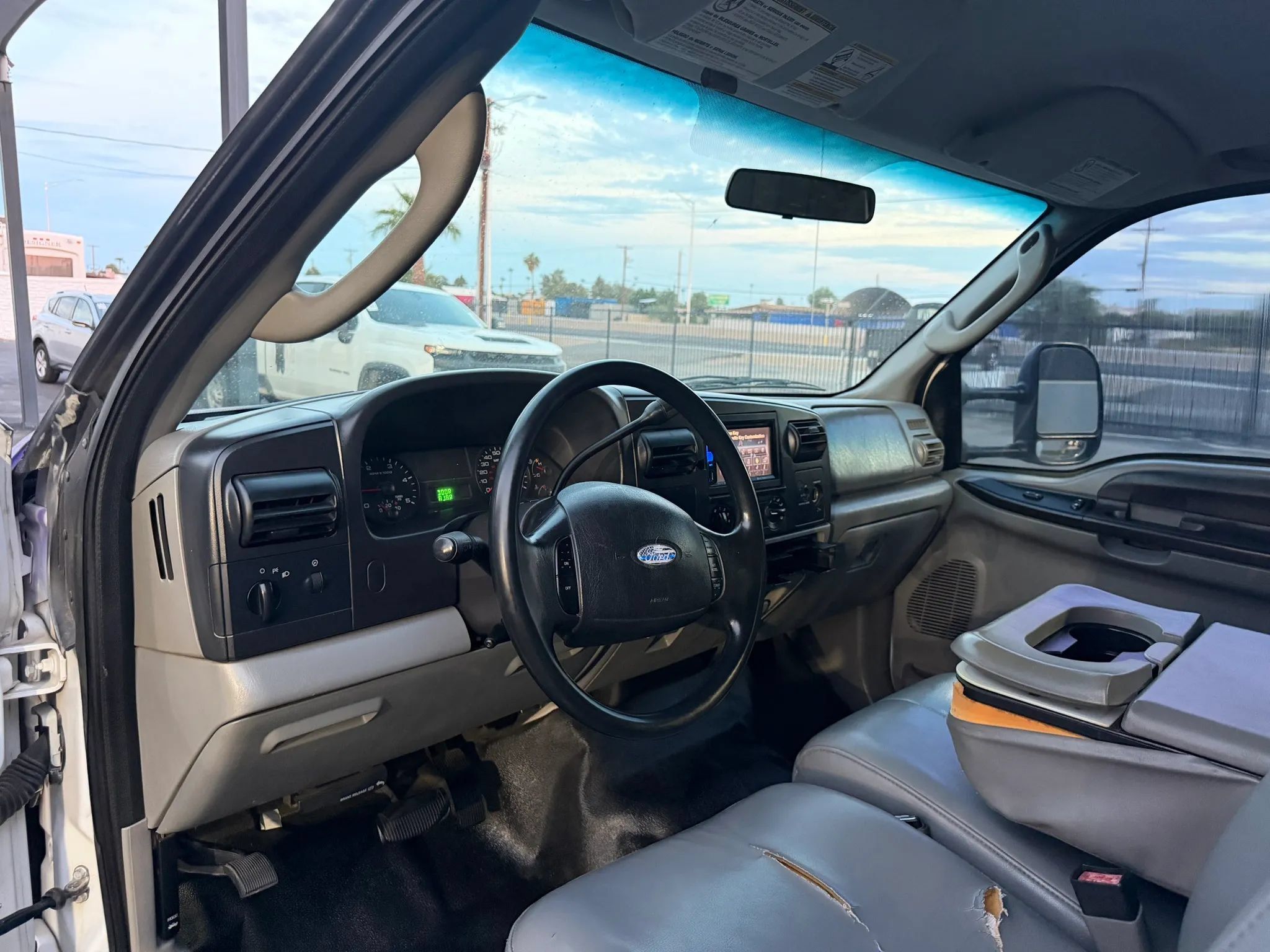 Used 2007 Ford F350 XL RWD image 15