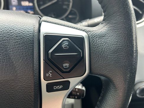 Used 2015 Toyota Tundra Platinum image 22