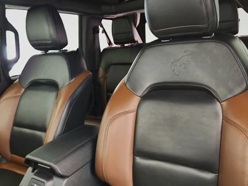 Used 2024 Ford Bronco Outer Banks AWD/4WD image 9
