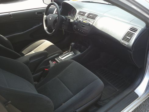 Used 2005 Honda Civic LX image 11