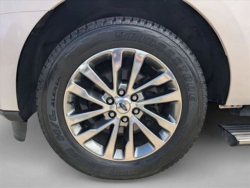Used 2018 Ford Expedition Limited AWD/4WD image 23