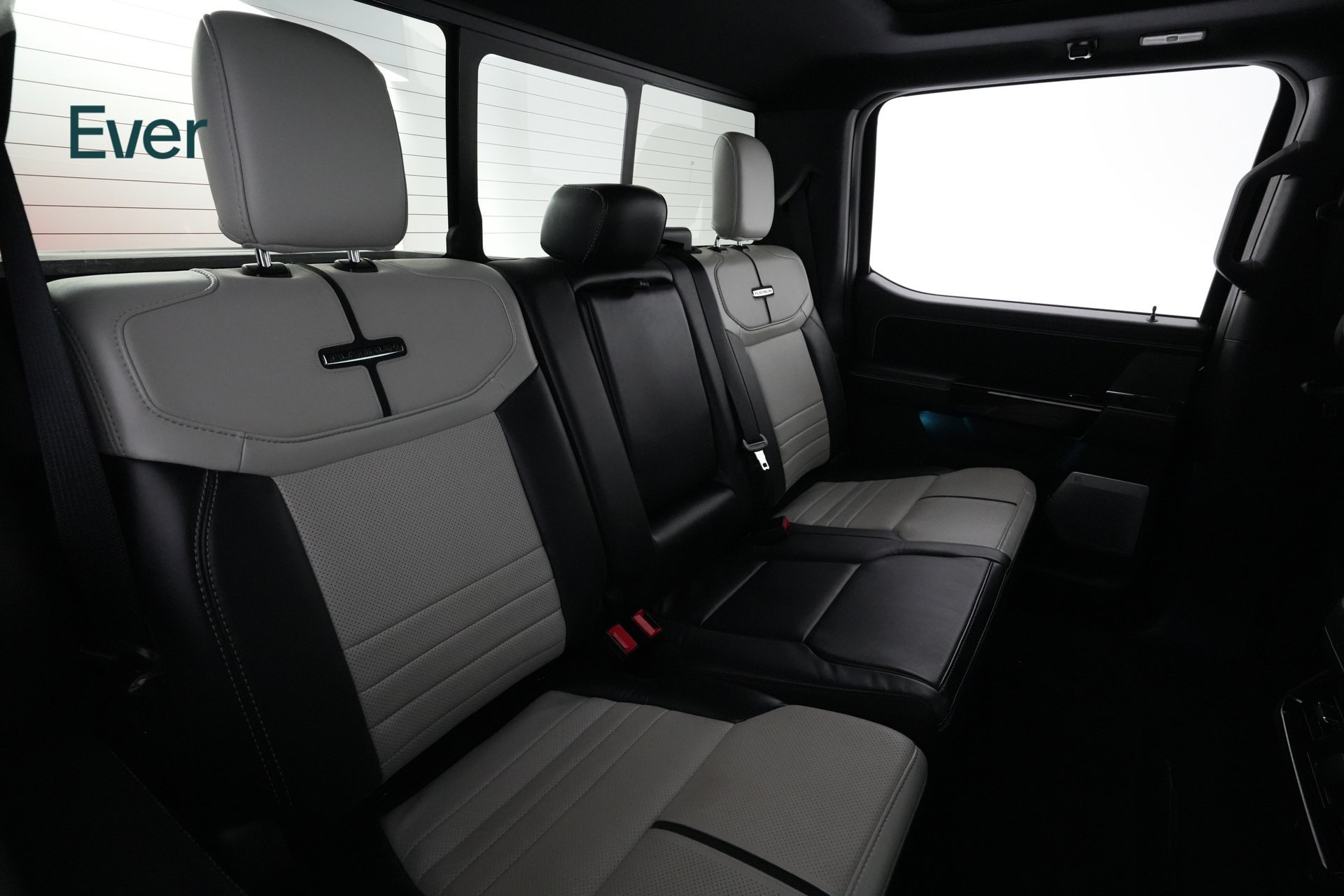 Used 2023 Ford F150 Lightning Platinum AWD/4WD image 5