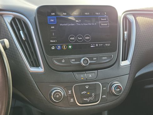 Used 2024 Chevrolet Malibu RS image 11