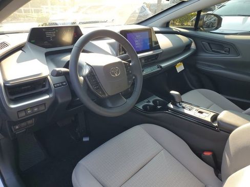 New 2026 Toyota Prius LE image 11