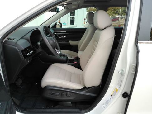 Used 2024 Honda CR-V EX-L image 16