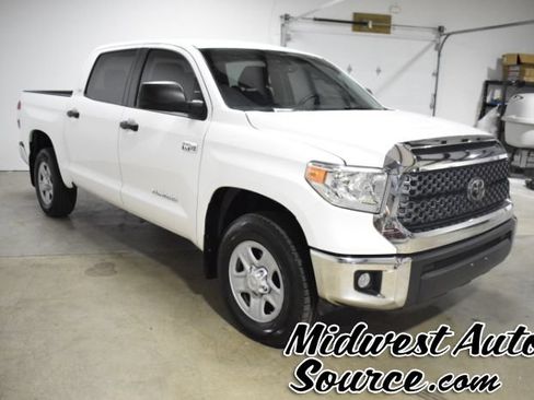 Used 2021 Toyota Tundra SR5 w/ SR5 Upgrade Package AWD/4WD image 6