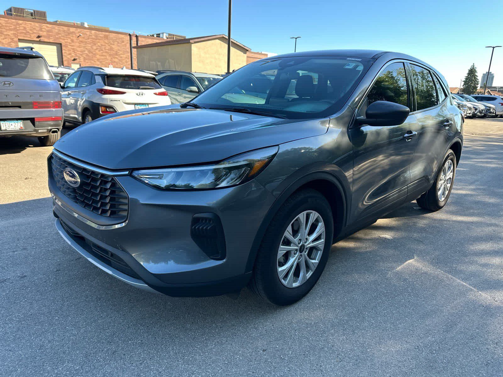Used 2024 Ford Escape Active FWD image 4