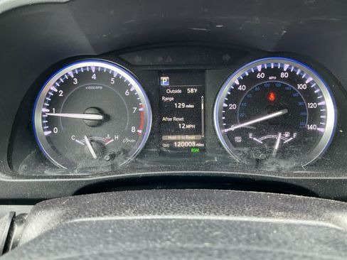 Used 2017 Toyota Highlander XLE AWD/4WD image 18