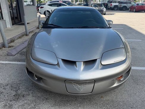 Used 2000 Pontiac Firebird Coupe w/ Opt Pkg RWD image 2