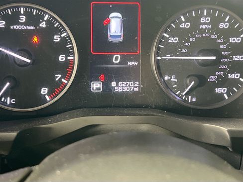 Used 2023 Subaru Ascent Premium w/ Convenience Package AWD/4WD image 12