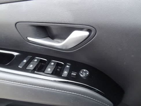 Used 2024 Hyundai Tucson Limited AWD/4WD image 15