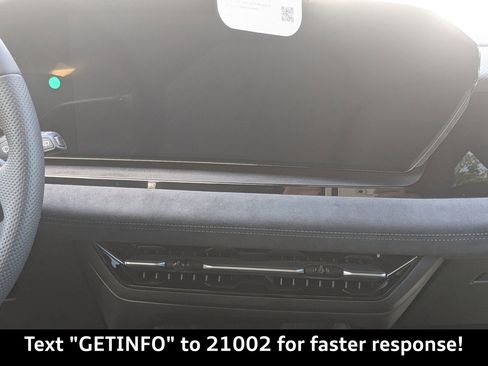 New 2025 Audi SQ6 e-tron Premium Plus image 17