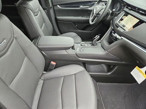 New 2026 Cadillac XT5 Premium Luxury w/ Driver Assist Package FWD image 10