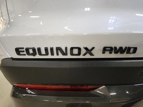 Used 2026 Chevrolet Equinox ACTIV w/ LPO, Floor Liner Package AWD/4WD image 37