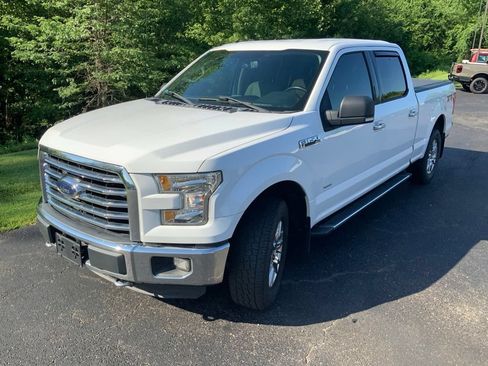 Used 2016 Ford F150 XLT w/ Equipment Group 301A Mid AWD/4WD image 5