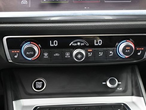 Used 2022 Audi Q3 2.0T Premium Plus w/ Premium Plus Package image 26