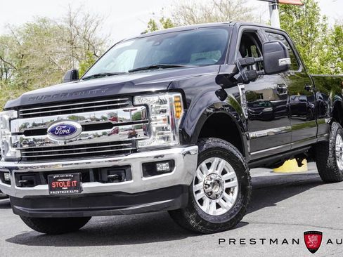 Used 2017 Ford F250 Lariat w/ Lariat Ultimate Package image 23