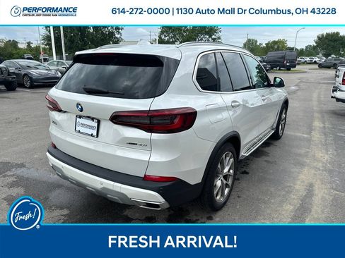 Used 2023 BMW X5 xDrive40i w/ Premium Package AWD/4WD image 4