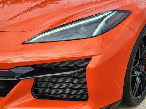 Used 2026 Chevrolet Corvette Z06 RWD image 18