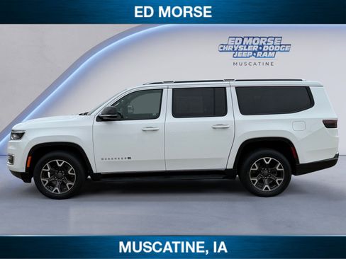 Used 2024 Jeep Wagoneer L Series III w/ Flexible Seating Group image 2