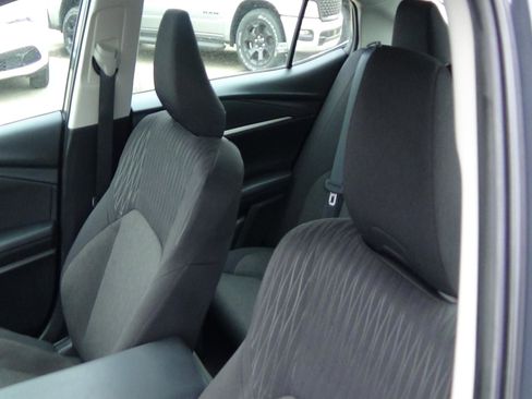 Used 2025 Toyota Camry LE image 15