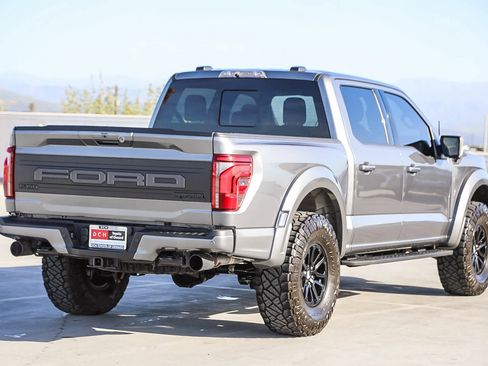 Used 2025 Ford F150 Raptor AWD/4WD image 5