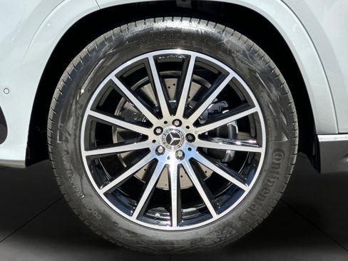 New 2026 Mercedes-Benz GLS 450 4MATIC image 27