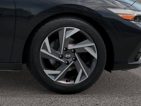 New 2026 Hyundai Elantra SEL Sport Premium FWD image 8