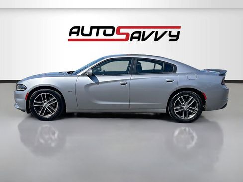 Used 2018 Dodge Charger GT image 4