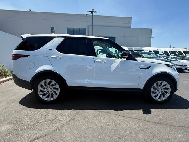 Used 2025 Land Rover Discovery S AWD/4WD image 9