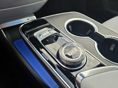 New 2026 Cadillac Lyriq Luxury image 33