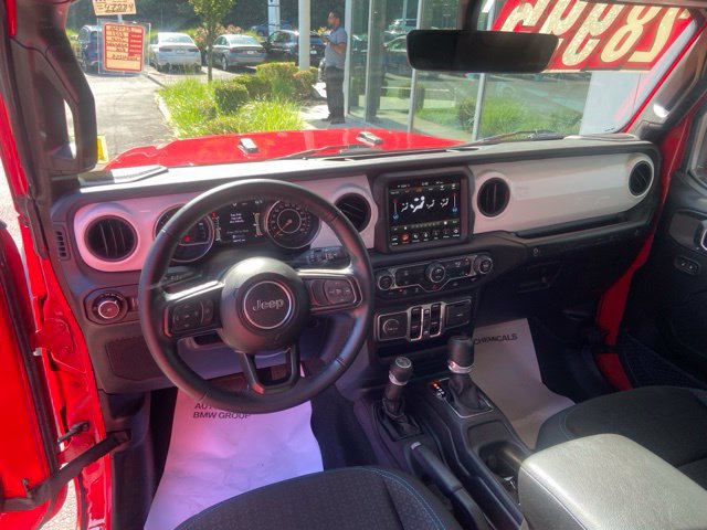 Used 2021 Jeep Wrangler Unlimited Sport AWD/4WD image 12
