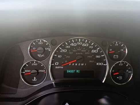 Used 2021 Chevrolet Express 2500 w/ Driver Convenience Package image 10