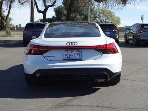 Used 2024 Audi e-tron GT Premium Plus image 6