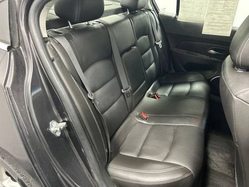 Used 2015 Chevrolet Cruze LTZ w/ Sun, Sound and Sport Package FWD image 4