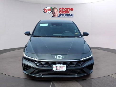 New 2026 Hyundai Elantra Sport FWD image 8