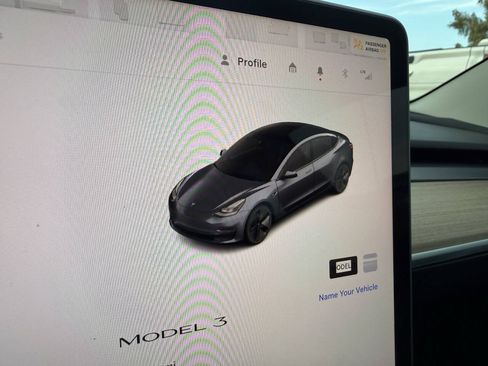 Used 2023 Tesla Model 3 Standard Range RWD image 27