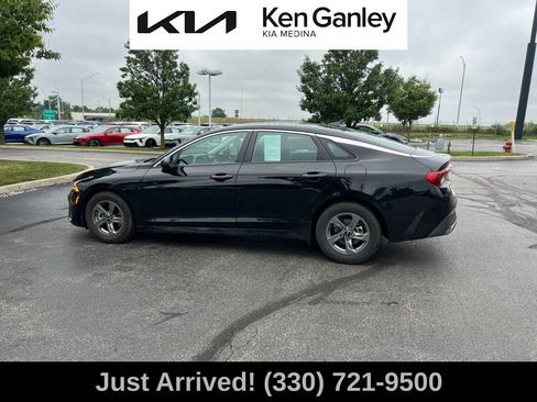 Used 2022 Kia K5 LX FWD image 8