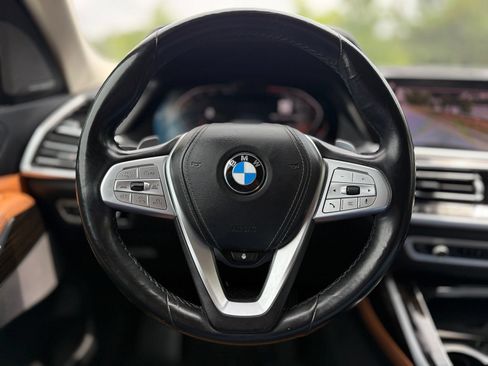 Used 2019 BMW X7 xDrive50i w/ Premium Package AWD/4WD image 25