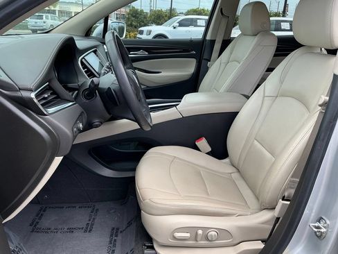 Used 2019 Buick Enclave Premium AWD/4WD image 15