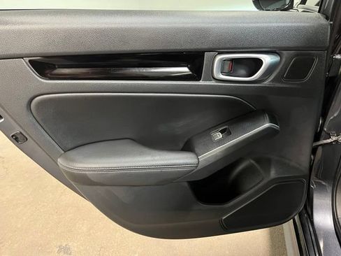 Used 2024 Honda Civic Touring image 16