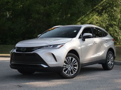 Used 2022 Toyota Venza XLE